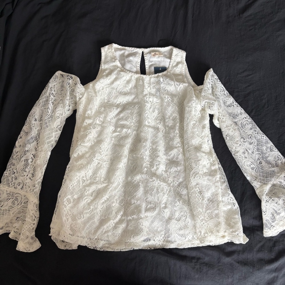 Hollister Lace White Cold Shoulder Top